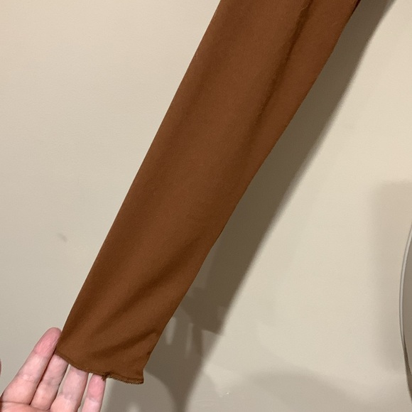 Unique top - Picture 4 of 7